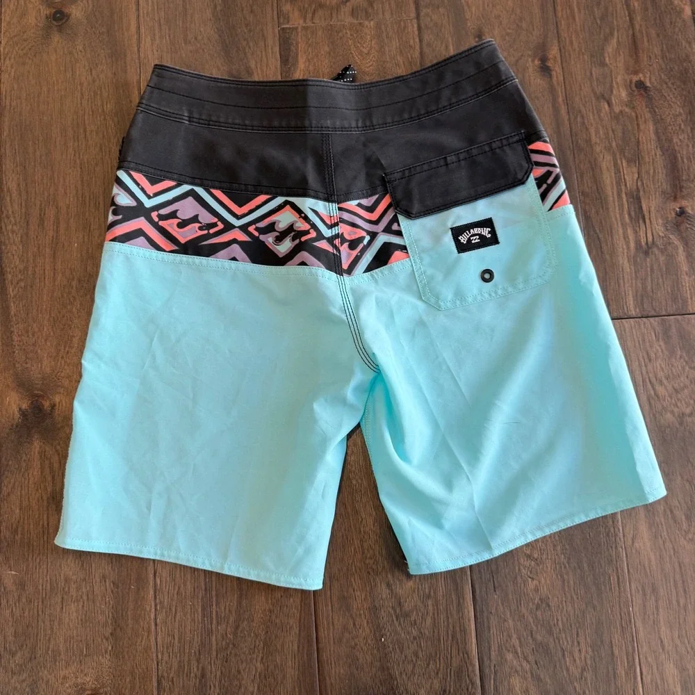 Billabong Boardshorts Kids Size 24 Aqua Blue New‎ Momentum Pro Recycler Stretch